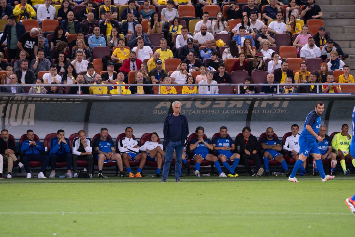 A apărut discursul lui Mourinho cu care i-a cucerit pe jucătorii Generației de Aur: „Două lucruri din inimă vă spun”