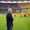 Arena Națională, 25 mai. Meciul de retragere al Generației de Aur, care a învins selecţionata Legendelor Lumii, cu scorul de 3-2. Jose Mourinho a fost în centrul atenției la București FOTO: Ionuț Iordache (GSP)