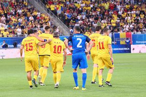 Gică Popescu, emoționat după meciul de adio: „Suntem bucuroși că am încheiat acest drum, Generația de Aur, cu o victorie”