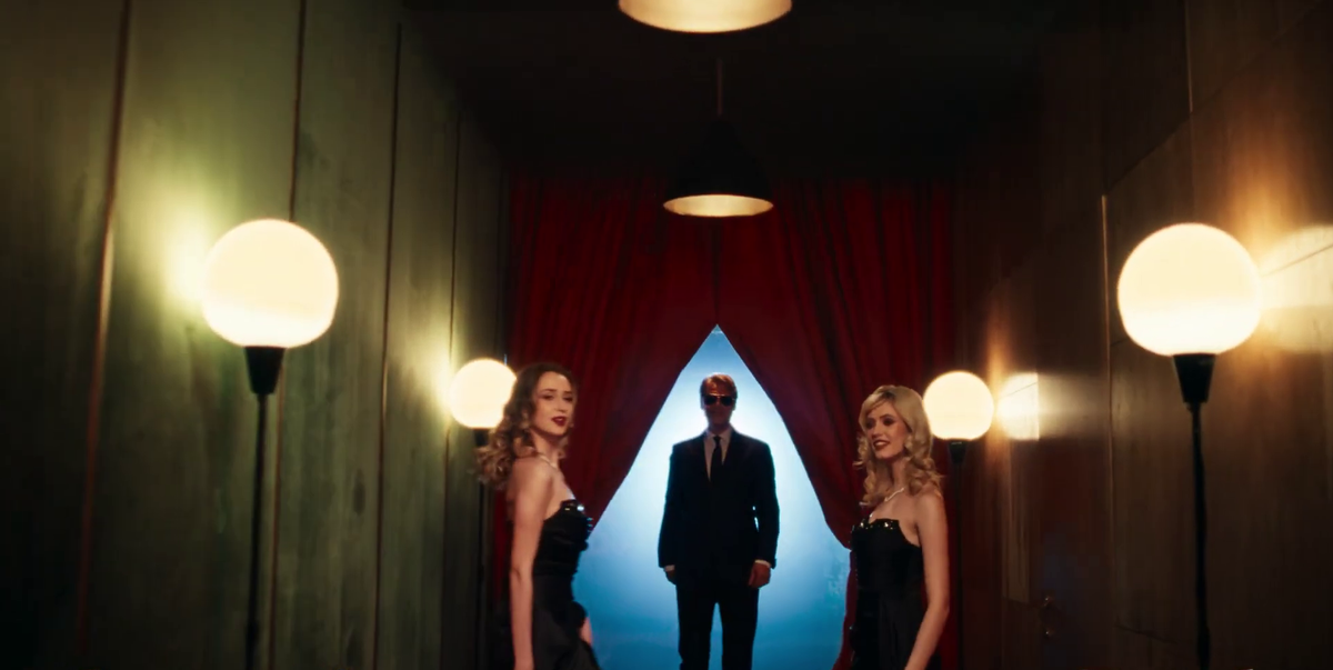 „Cine e Fălcosul meu, cine?” » Reclamă genială cu Andone, Hagi și Ilie Dumitrescu: „Doamnelor și domnilor, vă vorbește căpitanul!”