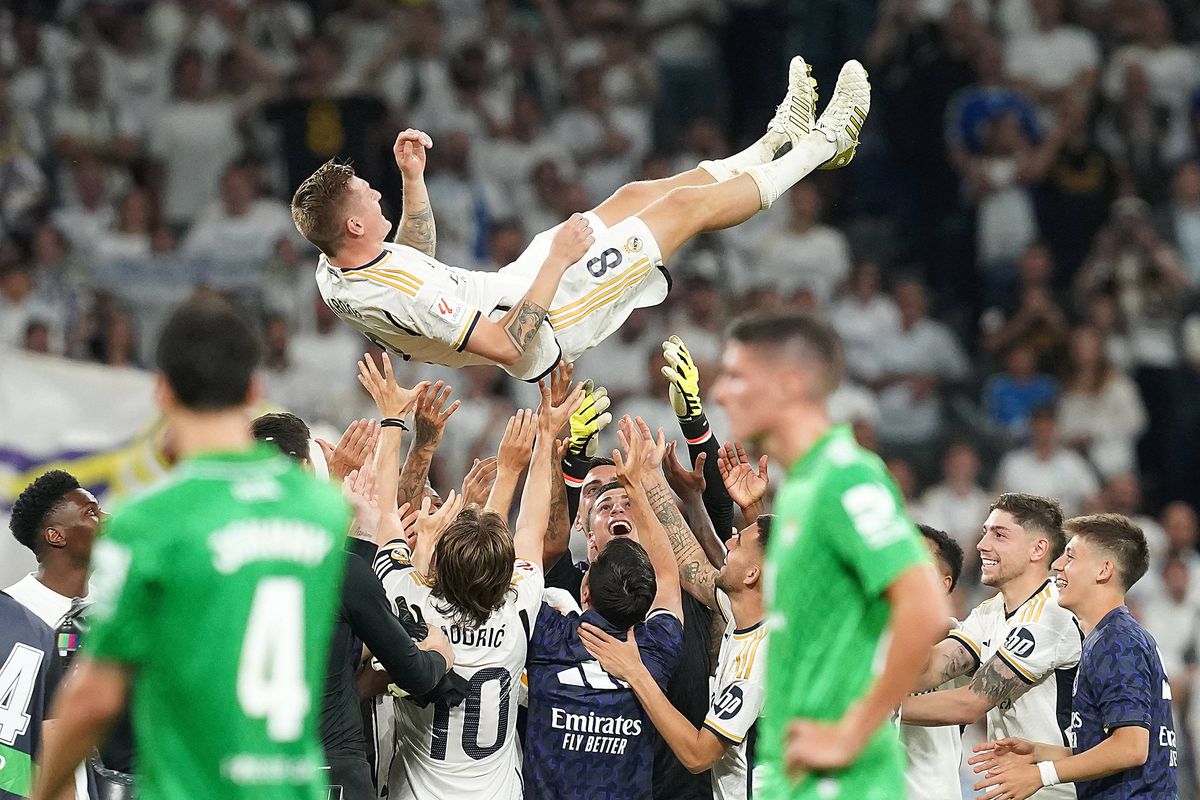 Toni Kroos, ovaționat de tot stadionul în Real Madrid - Betis