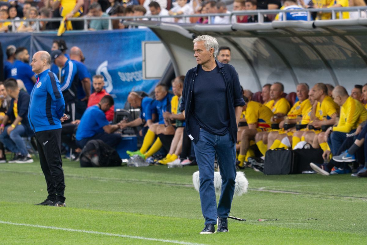 „Here we go” » Fabrizio Romano dezvăluie noua echipă a lui Mourinho! Destinație total neașteptată: au negociat la București