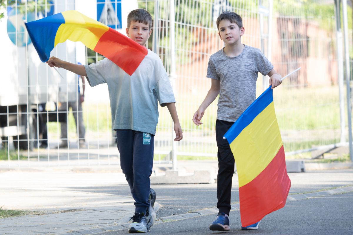 Record istoric pe Arena Nationala la meciul Generatiei de Aur