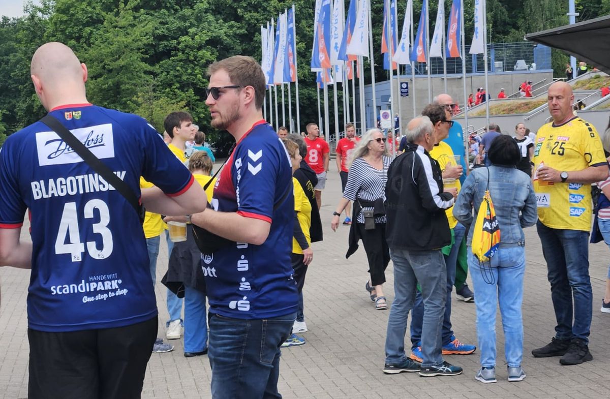 Cum arată o zi la Final Four-ul European League din Hamburg » Un detaliu frapează: imposibil de imaginat în România