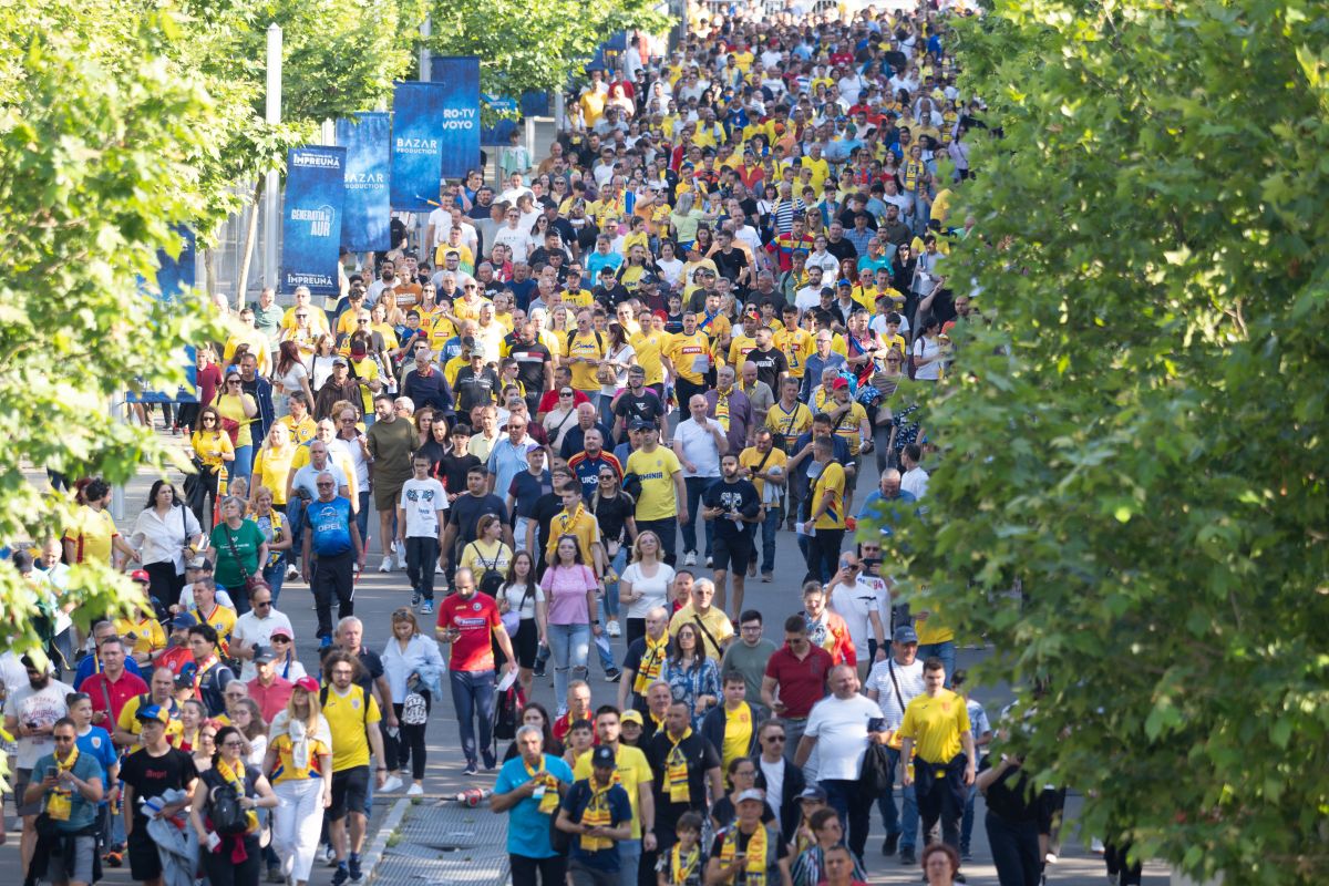 Mii de copii au „invadat” Arena Națională! Jucătorii au rămas WOW: „Nu mă aşteptam la aşa ceva”