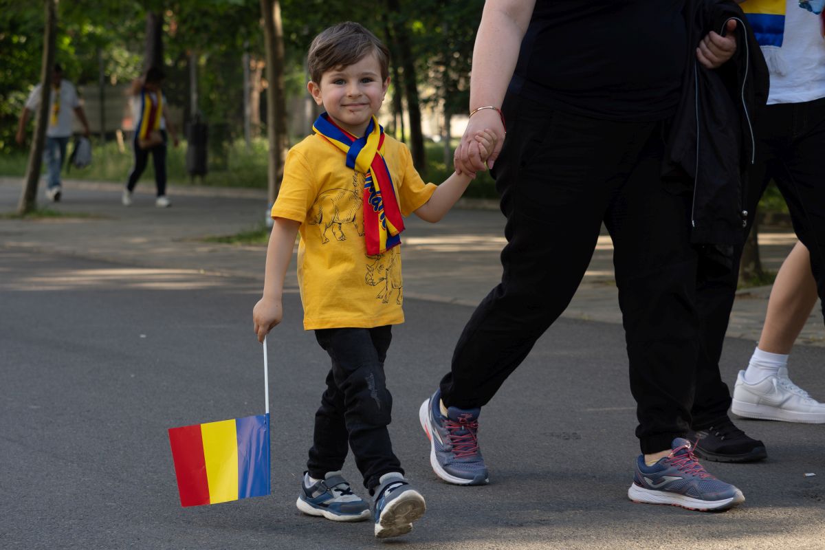 Mii de copii au „invadat” Arena Națională! Jucătorii au rămas WOW: „Nu mă aşteptam la aşa ceva”