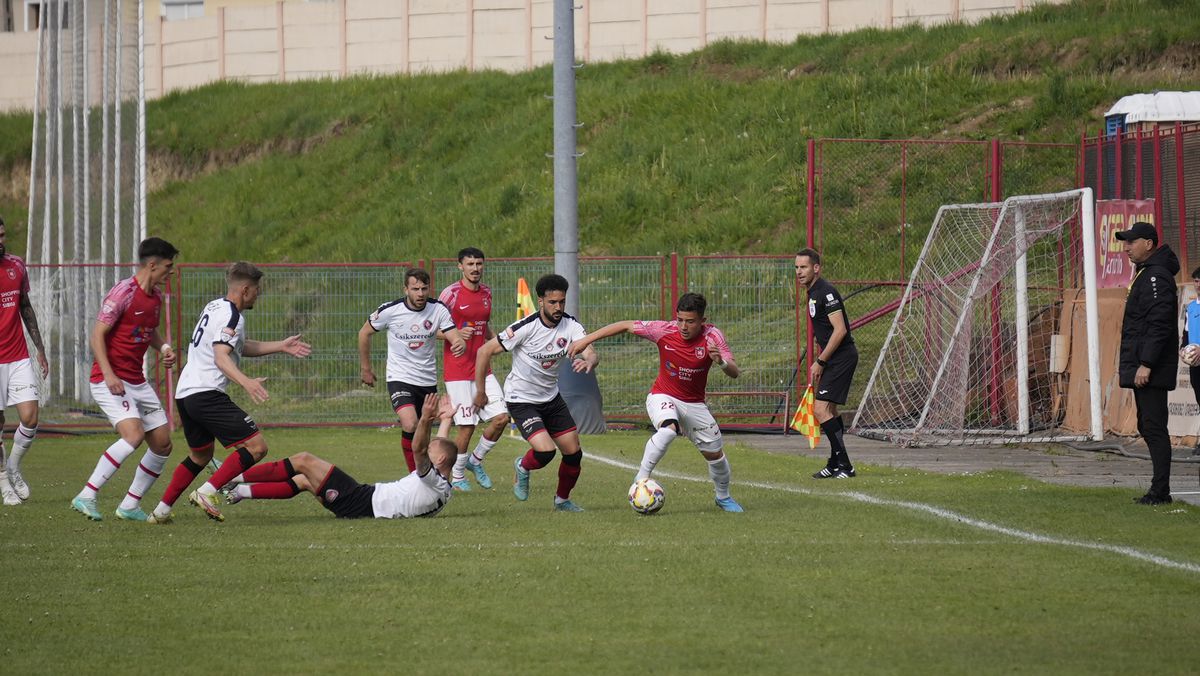 Bătaie de joc la noua arenă din Liga 2 pe banii CNI » Ce a apărut după 4 ani de construcții