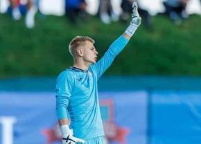Trei echipe din Liga 1 se bat pe jucătorul pe care l-a vrut și FCSB în iarnă » Cât mai are contract