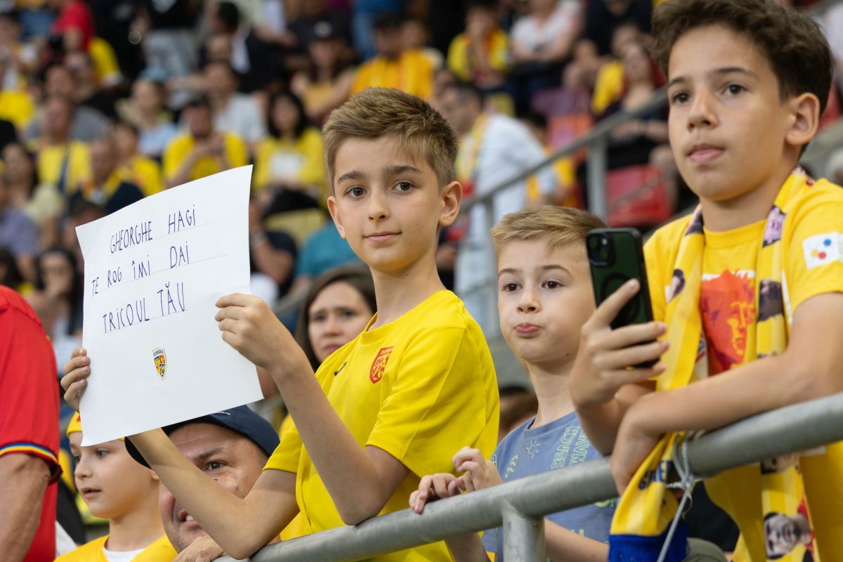 Record istoric pe Arena Nationala la meciul Generatiei de Aur