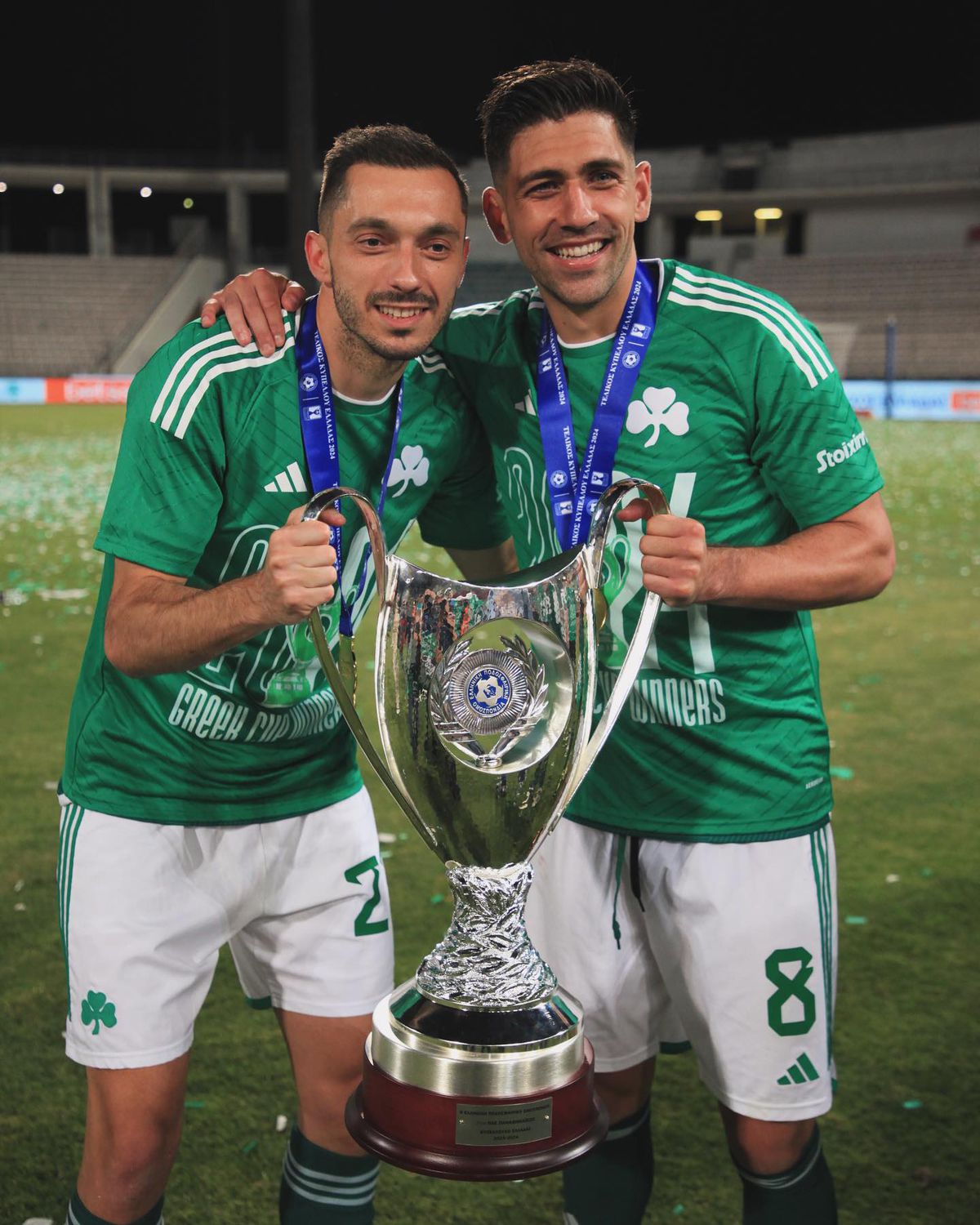 Caz șocant în finala Cupei Greciei » Arbitră escortată de poliție și alergată de jucători + Panathinaikos a înscris golul victoriei în ultimul minut al meciului