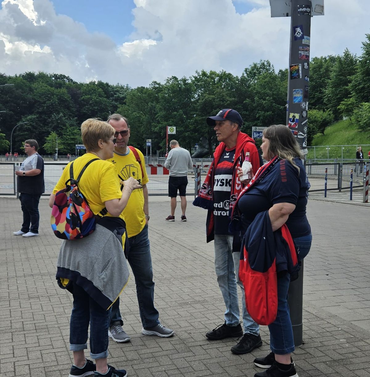 Cum arată o zi la Final Four-ul European League din Hamburg » Un detaliu frapează: imposibil de imaginat în România