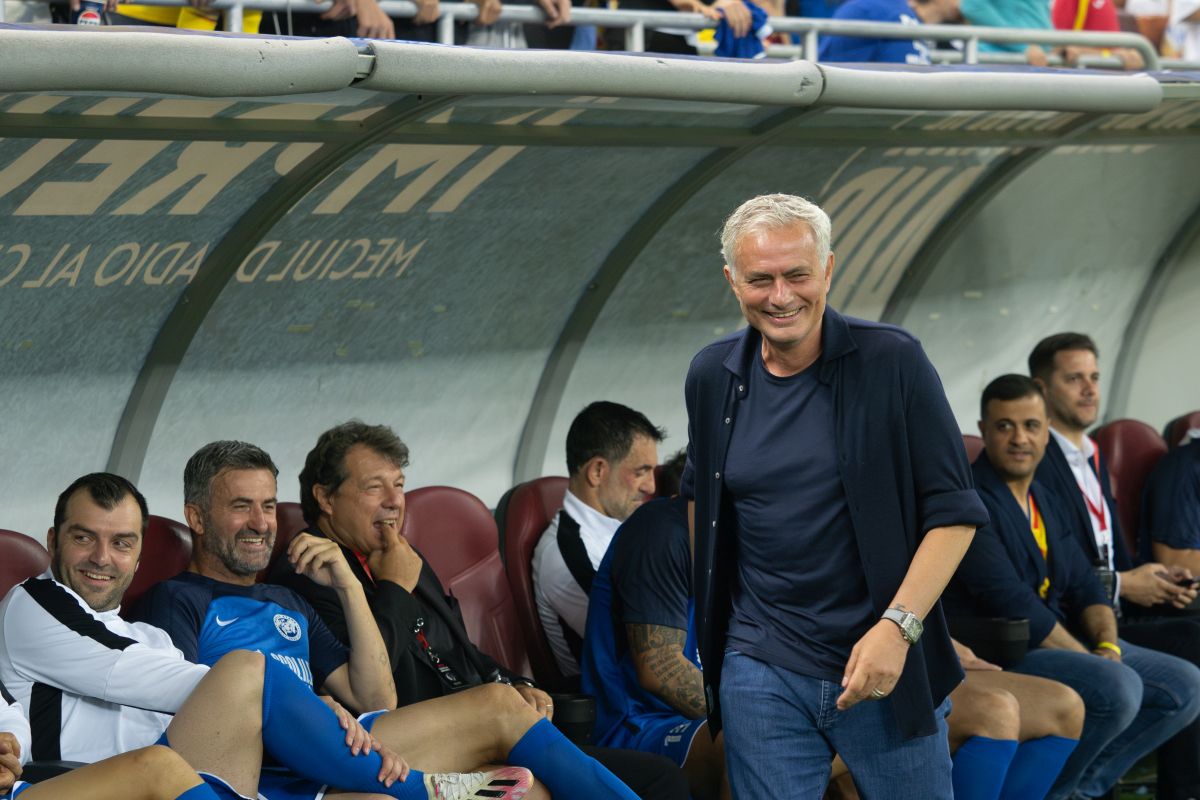 „Here we go” » Fabrizio Romano dezvăluie noua echipă a lui Mourinho! Destinație total neașteptată: au negociat la București