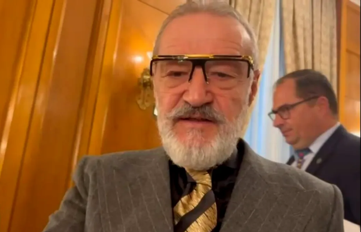 Gigi Becali, prezent la ceremonia de învestire a lui Nicușor Dan