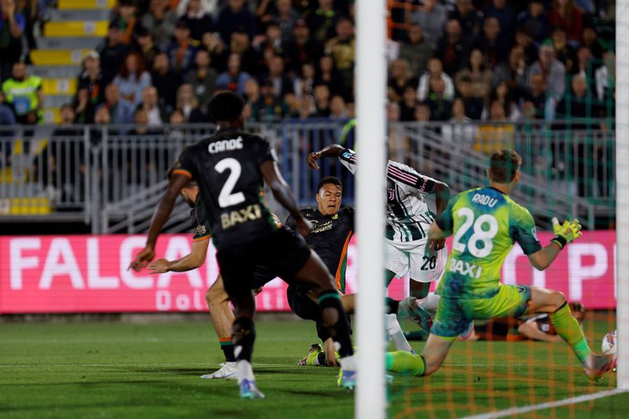 Reacția lui Ionuț Radu după retrogradarea cu Venezia » „M-a salvat! Nu știu ce să spun, va trebui să discutăm”