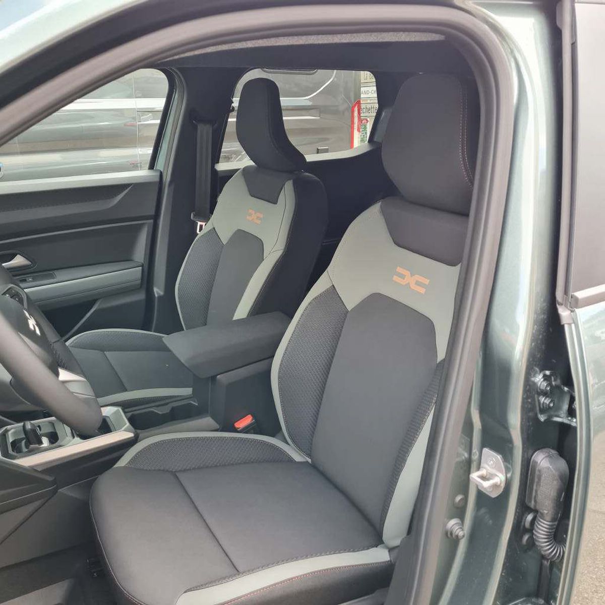 Dacia a detronat Volkswagen și Toyota! Premieră în Europa: modelul care le-a luat fața giganților auto