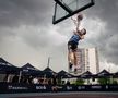 A plouat cu coșuri la Sport Arena Streetball Iași! Sute de participanți au făcut spectacol pe terenurile de baschet