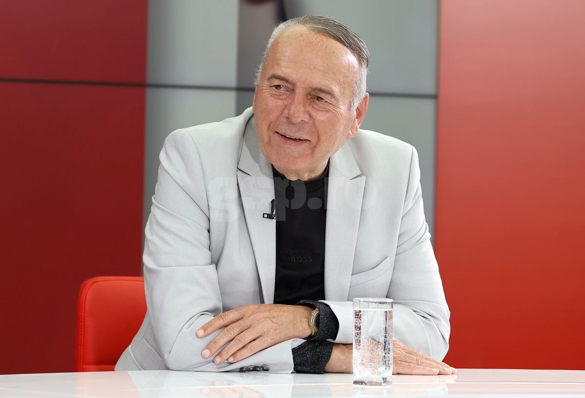 „Sper să nu se supere Anca Alexandrescu” » Ce transformare pentru fostul patron din Liga 1! A reapărut în fața camerelor TV după 20 de ani