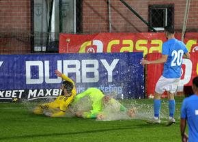 FC Voluntari - Unirea Slobozia, spectacol pe ploaie în barajul de Superligă » Două goluri din faze fixe în prima repriză