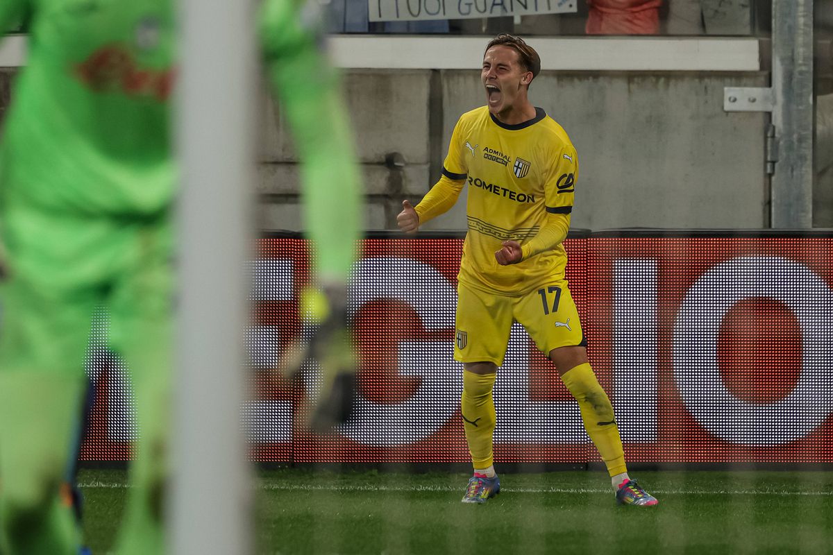 Imagini de la bucuria Parmei, după rămânerea în Serie A / foto: Imago