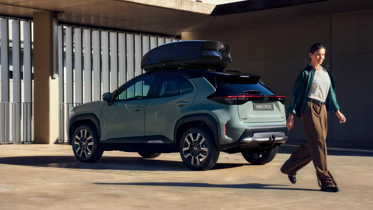 Volkswagen T-Roc și Toyota Yaris Cross