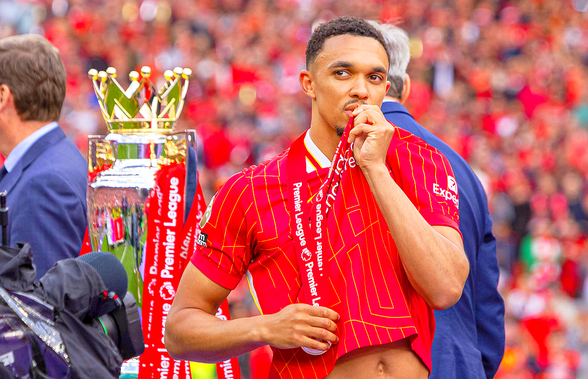 Real Madrid l-a prezentat pe Trent Alexander-Arnold » „Moftul” care a costat-o 10 milioane de euro