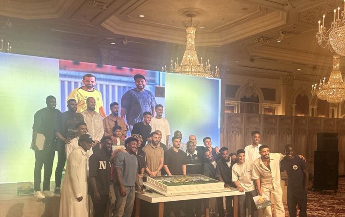 Fostul fotbalist român a sărbătorit al doilea titlu de campion în Arabia Saudită: „De doi ani, Benzema lucrează numai cu mine!” » A colaborat cu Nuno Espirito Santo, Marcelo Gallardo, iar acum cu Laurent Blanc