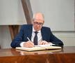 Viorel Hizo, la ceremonia în care a fost numit cetățean de onoare al Sibiului // foto: sibiu100.ro