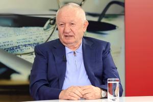 Adrian Porumboiu, invitat la „Prietenii lui Ovidiu” » „Nu vedeți ce hărmălaie și ce haos organizat!”