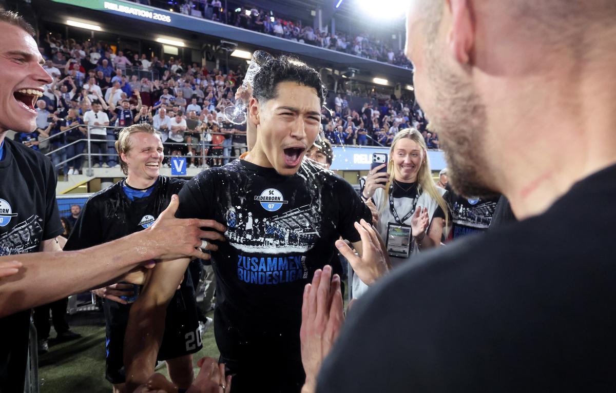 Dezastru! Au retrogradat pentru prima dată în istorie, deși au avut al șaselea cel mai mare buget din Bundesliga!