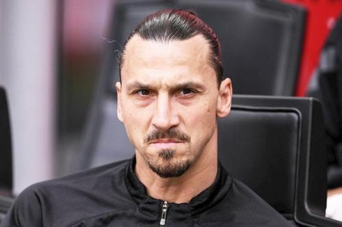 Zlatan Ibrahimovic a fost aproape de a se lua la bătaie cu Massimiliano Allegri / Foto: Imago Images