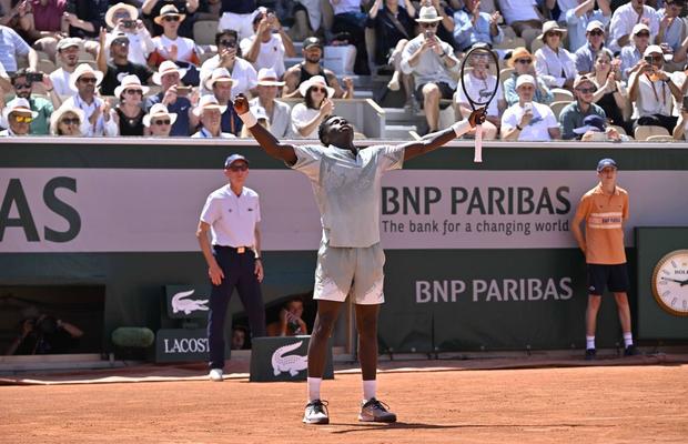 Noua senzație a tenisului francez a scris istorie la Roland Garros » A doborât recordul lui Dinu Pescariu