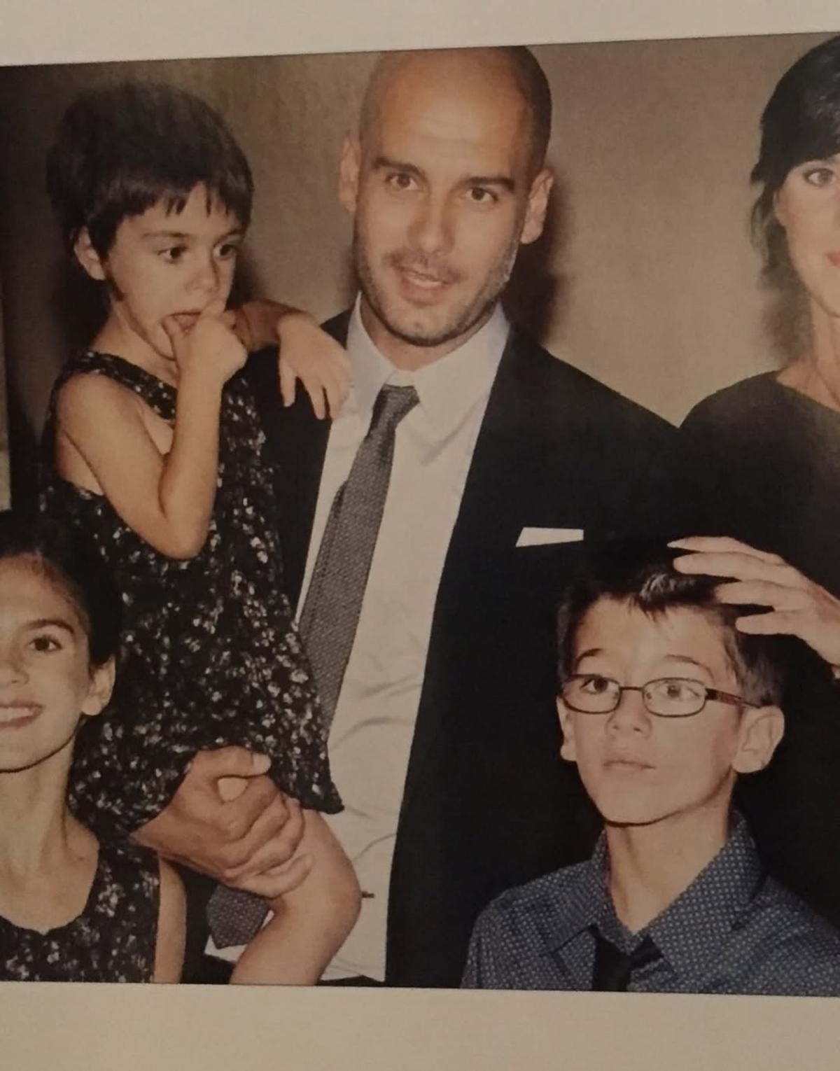 Pep Guardiola, așa cum nu l-ai mai văzut » Fiica lui a postat imagini rare cu el din tinerețe: „Așa arăta? Incredibil!”