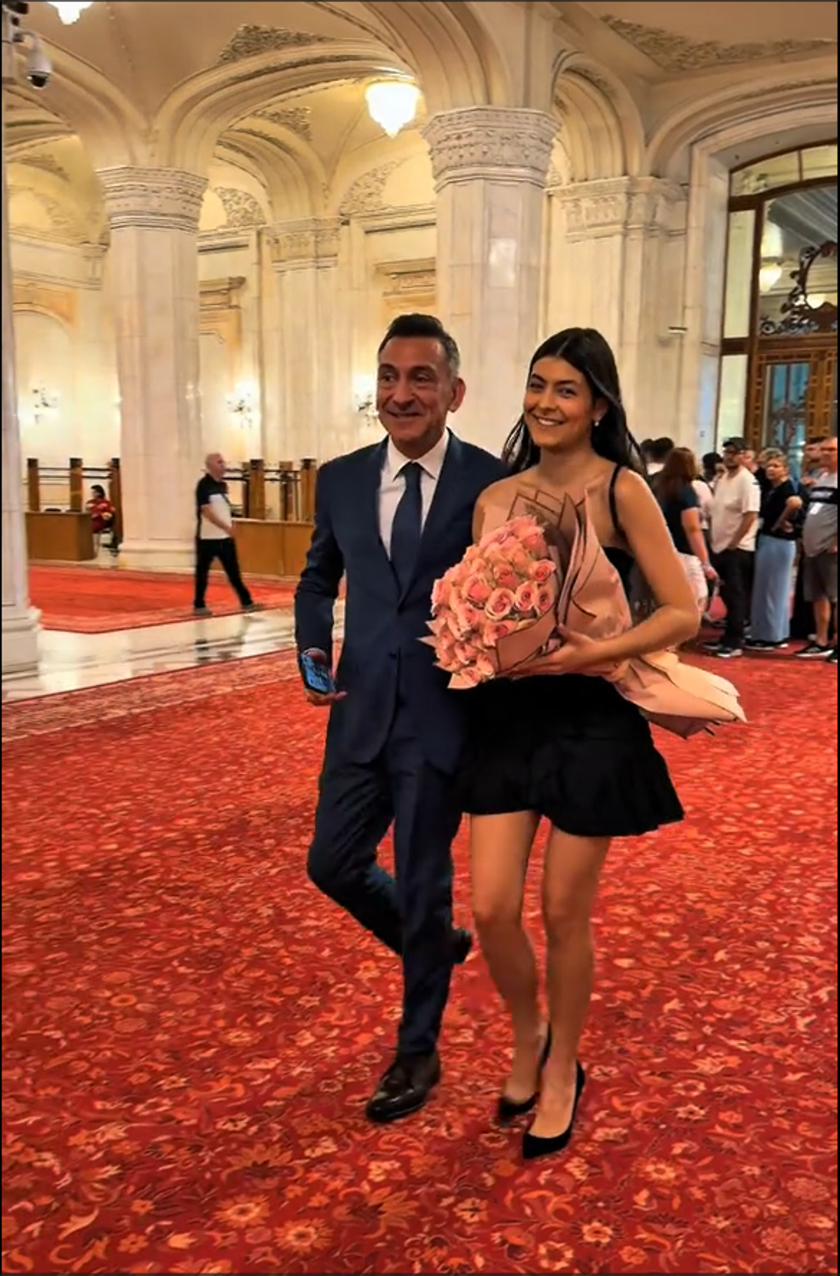 Ilie Dumitrescu i-a fost alături fiicei lui la ceremonia de absolvire a facultății: „Am trăit niște momente de nedescris”