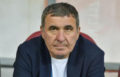 Hagi, la ultima încercare » Selecționerul a pus mâna pe telefon pentru a-l convinge pe fotbalist să se prezinte la lot!