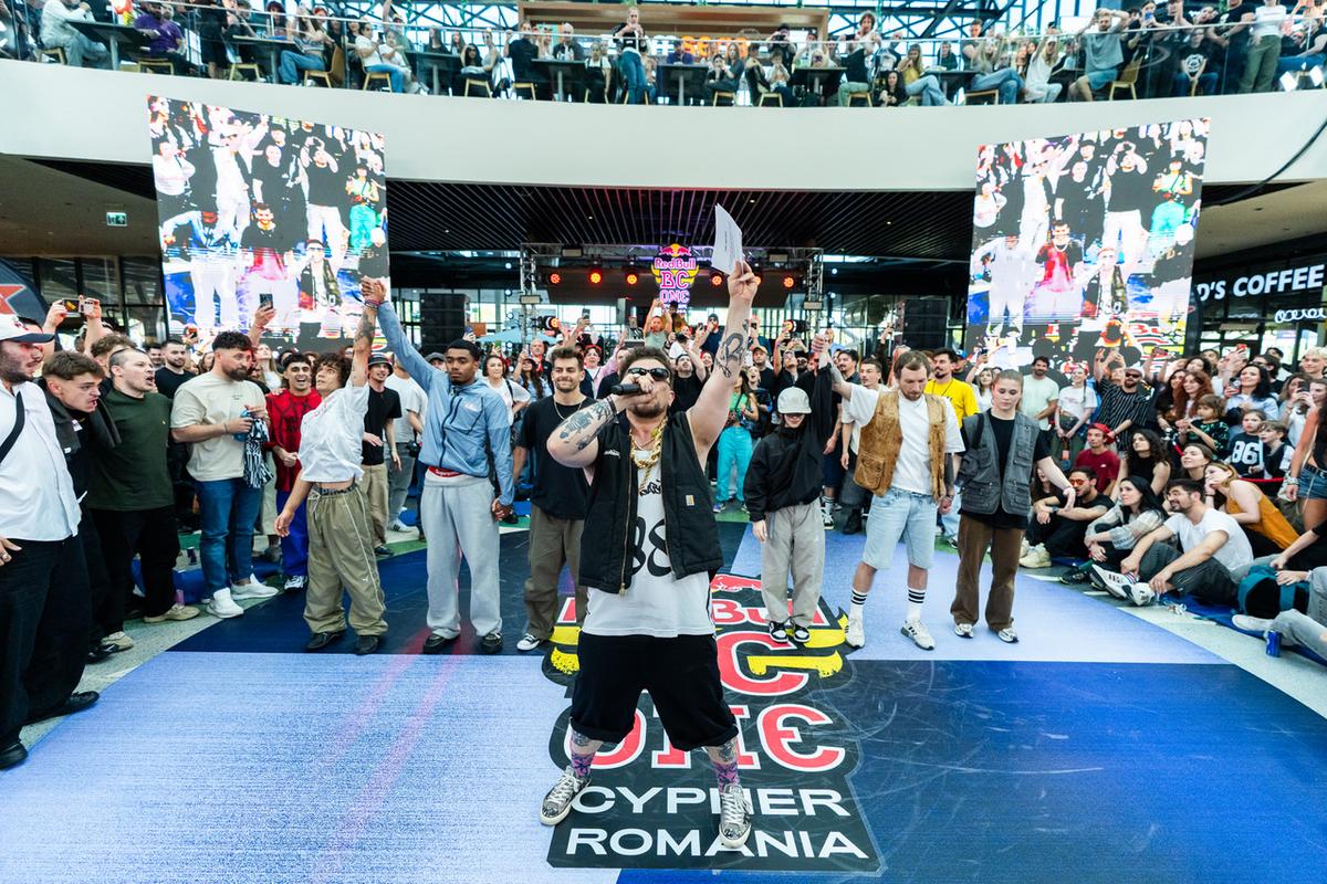 Breaking la cel mai înalt nivel: Cine va reprezenta România la Finala Mondială Red Bull BC One 