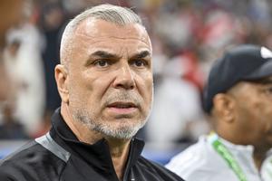 Cosmin Olăroiu ar putea fi înlocuit cu vicecampionul mondial, dar nu duce lipsă de oferte: „Au intrat în cursă”