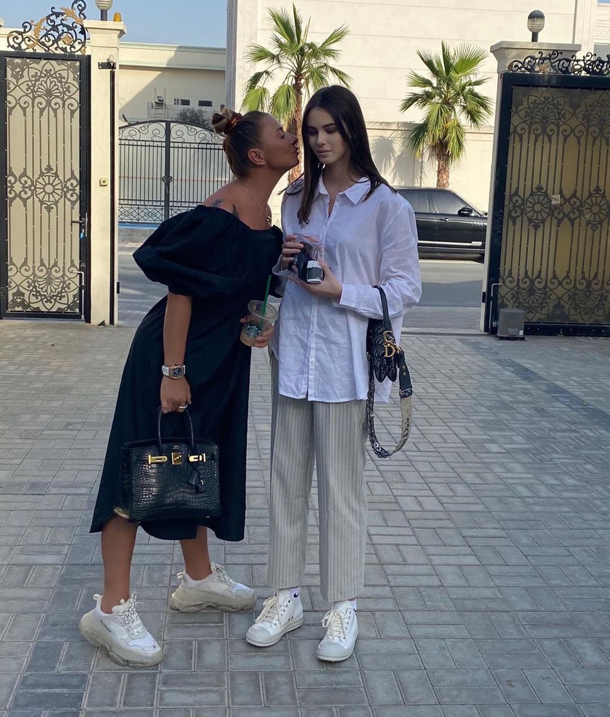 HERMANNSTADT. Din vacanță, Rebecca Dumitrescu a oferit primele declarații de când a intrat în fotbal: „Sunt cu David, dar am văzut meciul”