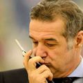 Gigi Becali e interesat de Dugandzic