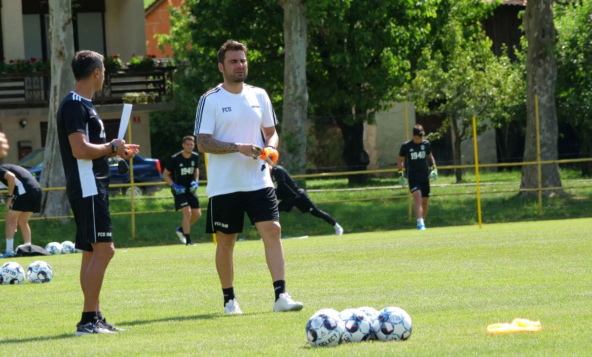 Zi plină pentru FCU Craiova: antrenament dimineață, meci seara + probleme cu un jucător