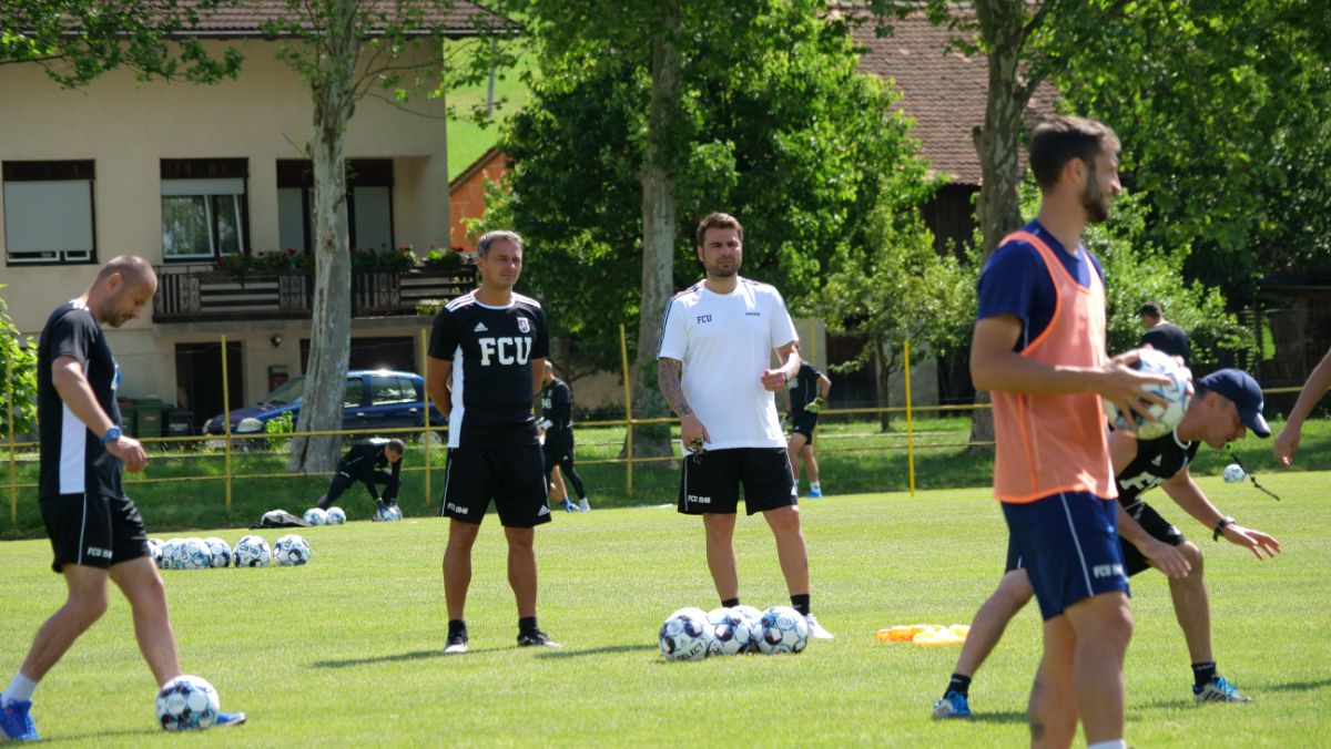 L-a convins pe Mutu » FCU Craiova a bifat a șaptea achiziție a verii: „Am auzit că fanii sunt fantastici”