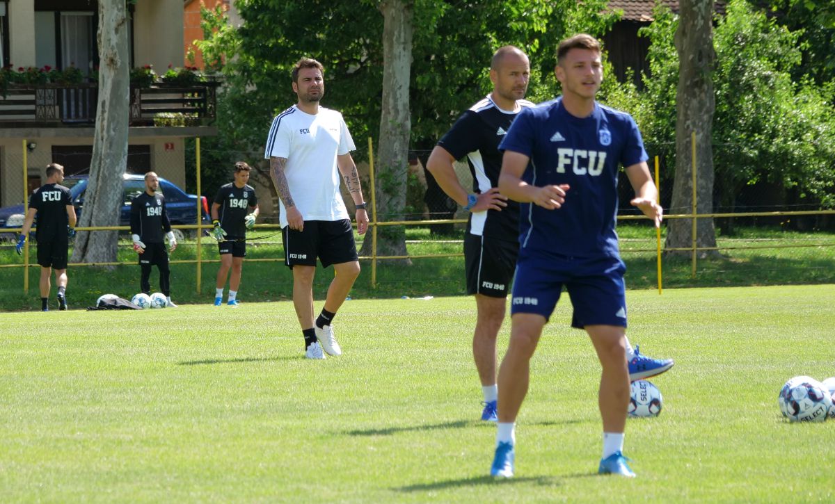 L-a convins pe Mutu » FCU Craiova a bifat a șaptea achiziție a verii: „Am auzit că fanii sunt fantastici”