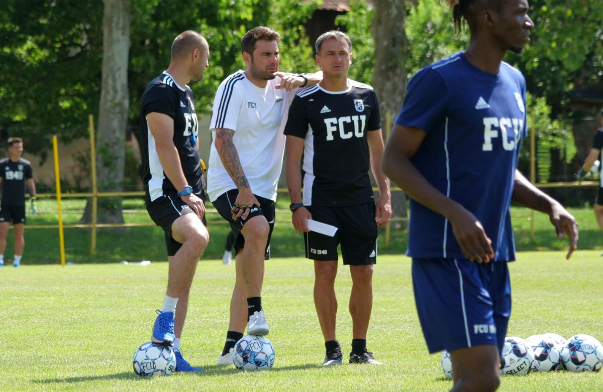 Zi plină pentru FCU Craiova: antrenament dimineață, meci seara + probleme cu un jucător