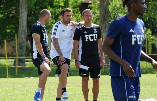 Zi plină pentru FCU Craiova: antrenament dimineață, meci seara + probleme cu un jucător