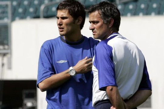 FC U Craiova 1948 va disputa un amical împotriva celor de la AS Roma, pe 25 iulie, chiar pe Stadio Olimpico. Dezvăluirea îi aparține lui Ioan Becali.