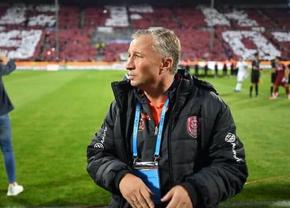 Și la CFR Cluj sunt făcute schimbările de patron? Dezvăluirile lui Dan Petrescu: „E o problemă, toată lumea o știe”