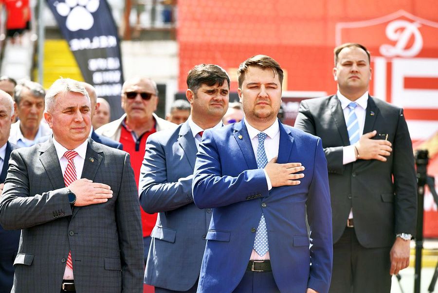 Președintele Ionuț Popa, alături de ministrul Bode, la aniversarea clubului din luna mai / Sursă foto: GSP Anunțul momentului: „L-am contactat pe Zăvăleanu pentru a forma un nou Dinamo!” » Care sunt șansele unei fuziuni