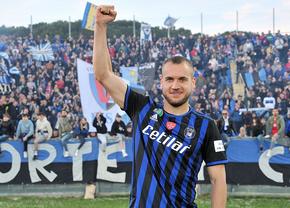 Asaltat de oferte de la cluburi din Italia, George Pușcaș ar putea fi păstrat de Reading! » Ce echipe îl doresc pe atacantul român