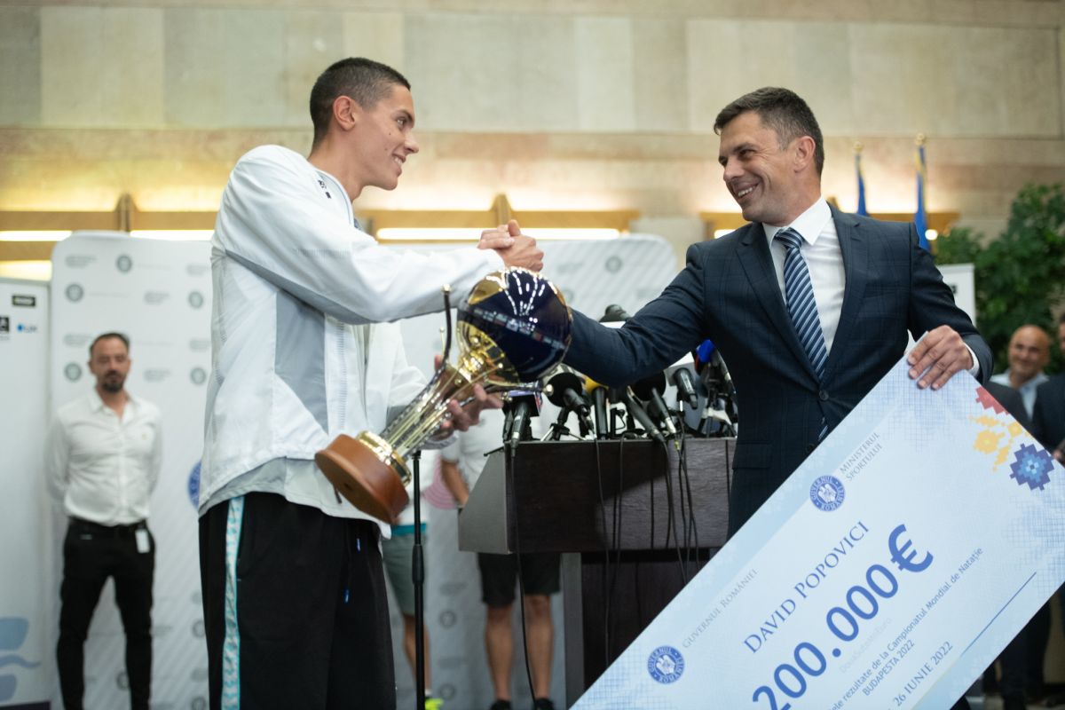 S-a terminat petrecerea, începe răfuiala » Camelia Potec, mesaj direct pentru Eduard Novak: „Mâine trebuie să discutăm, domnule ministru!