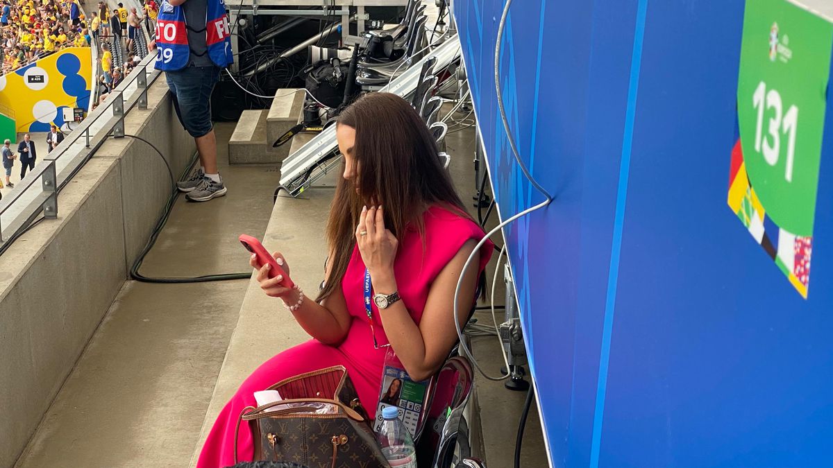 „Regina” fotbalului slovac, prezentă la decisivul cu România de la Euro 2024