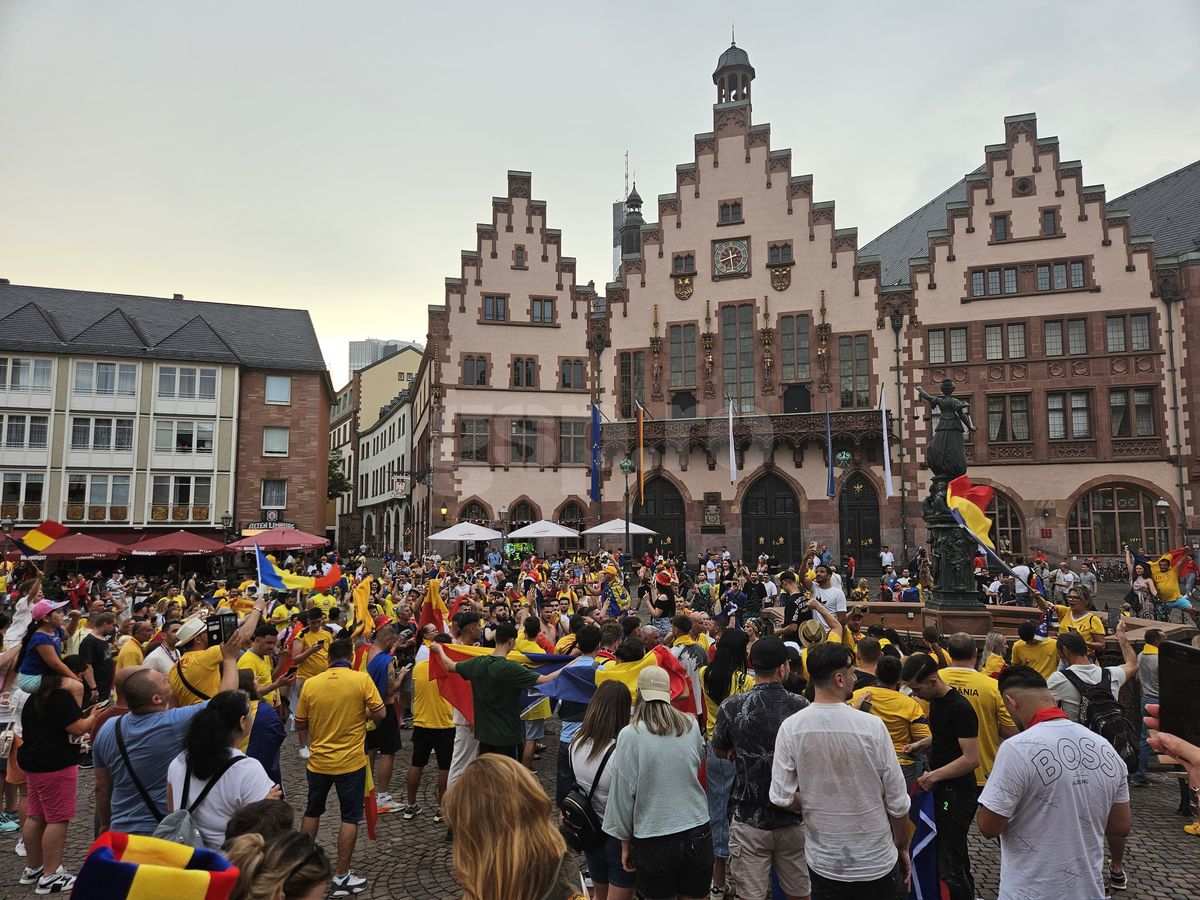 România frumoasă! » Revelion tricolor în Frankfurt, oamenii au celebrat victoria generației lor